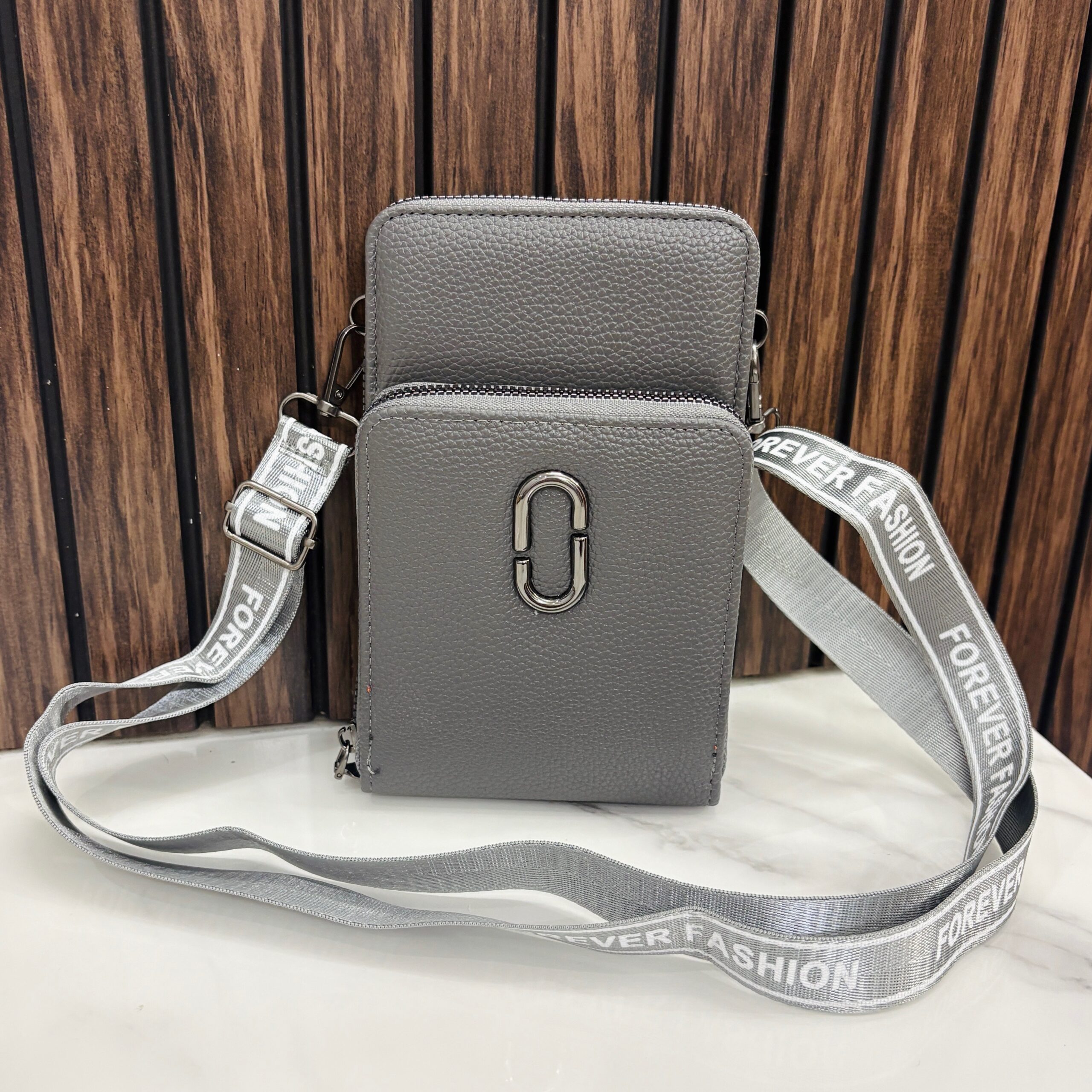 Sling bag 179