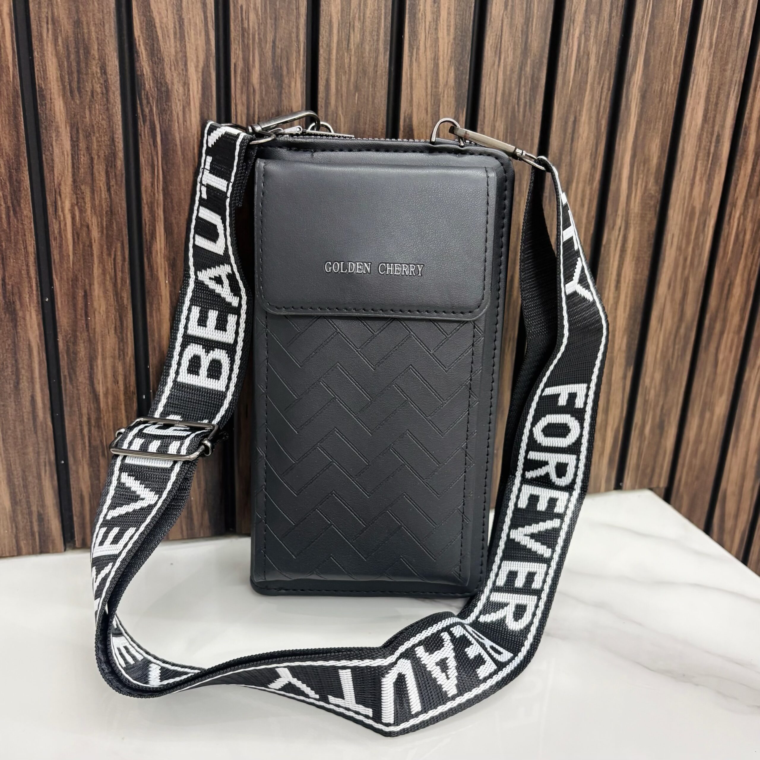 Sling bag 180