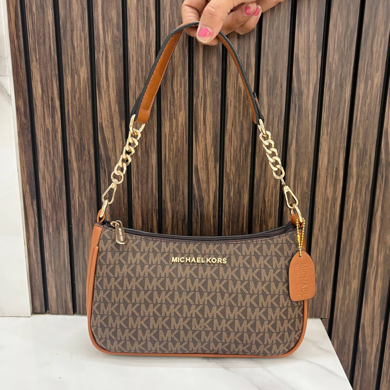 Bag article 142