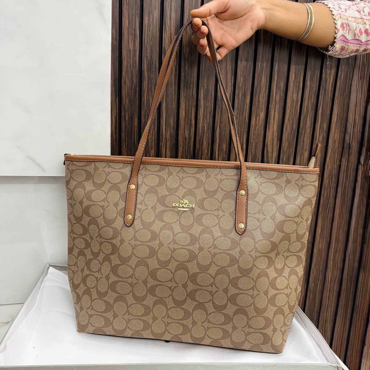 Tote bag article 158