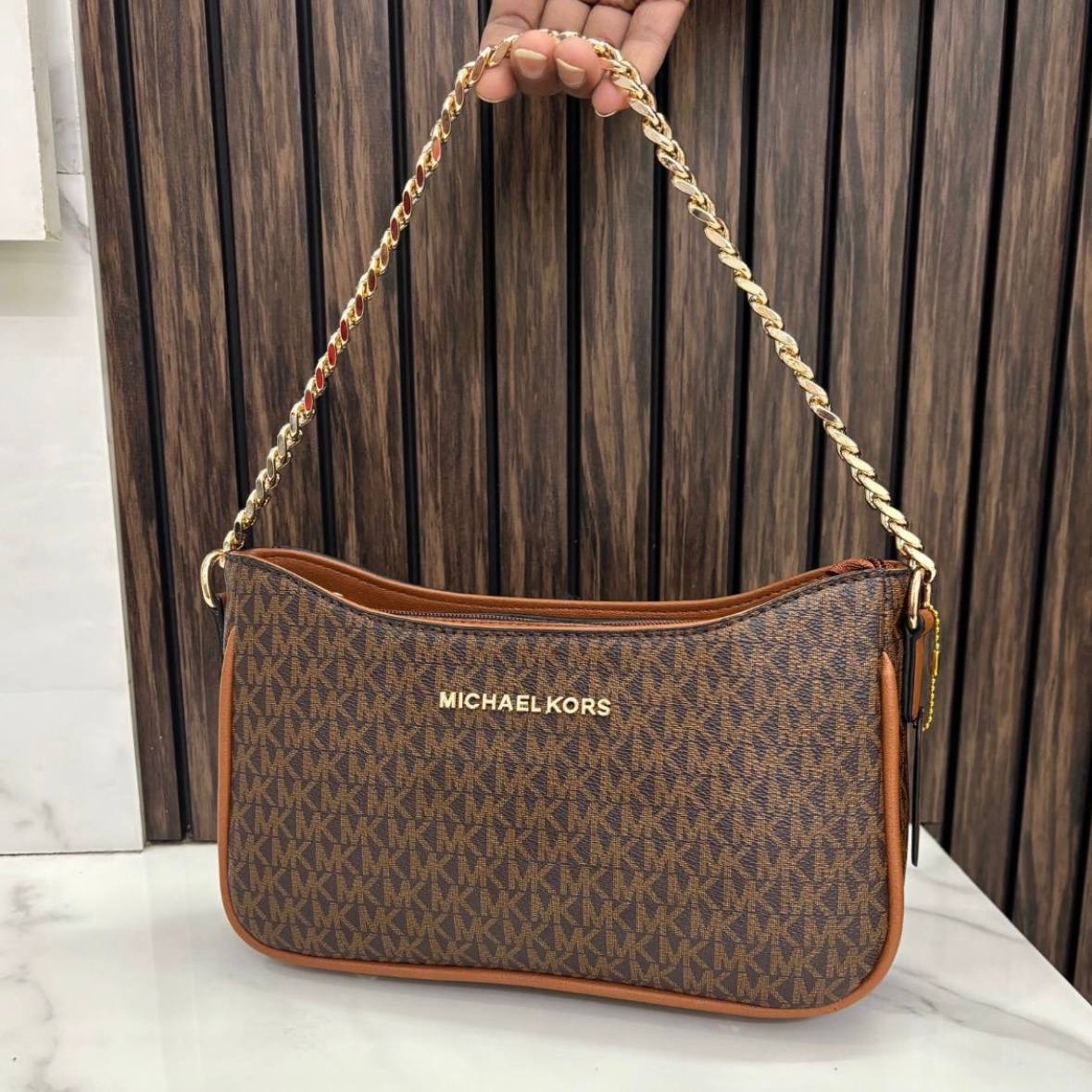 Bag article 143