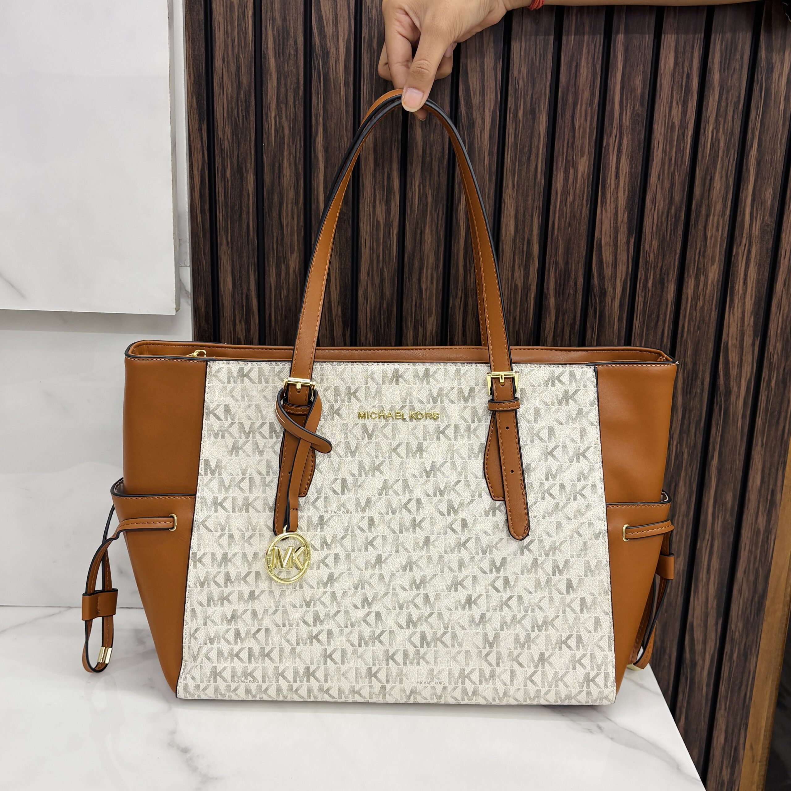 Tote Bag article 226 light