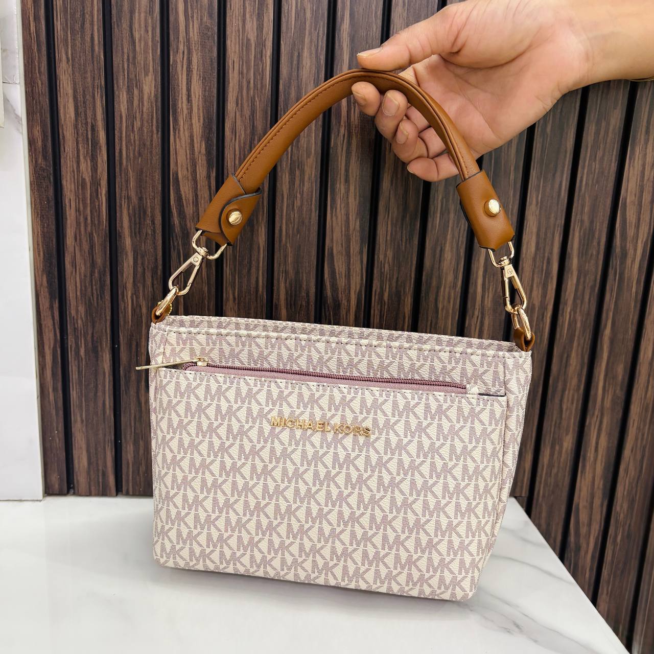 Bag article 235